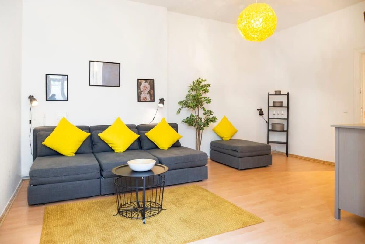 Spacious Family Apartment At Mauerpark Plus Selfcheckin Berlin Ngoại thất bức ảnh